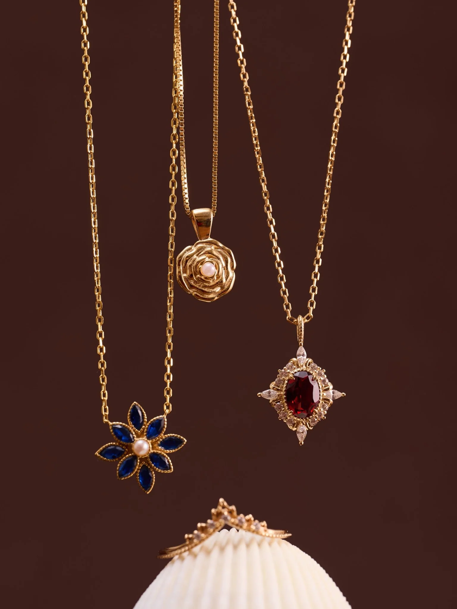 Elsa Rose Pearl Necklace - Image 5